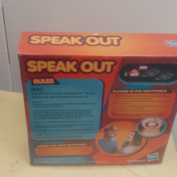 Speak Out-Mouthpiece Challenge Board Game-Hasbro - Picture 2 of 3